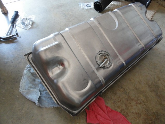 corvette c3 gas tank